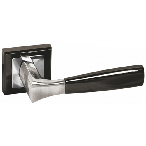 Дверная ручка Матеза